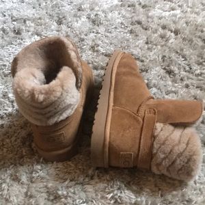 Short Sherpa-lined uggs